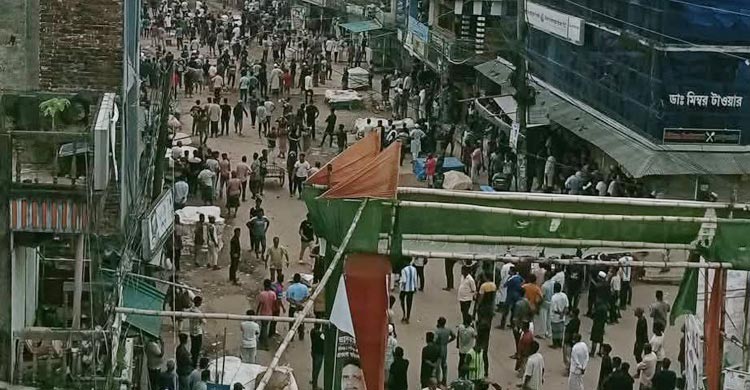 হবিগঞ্জে আধিপত্য বিস্তার নিয়ে সংঘর্ষ, আহত শতাধিক