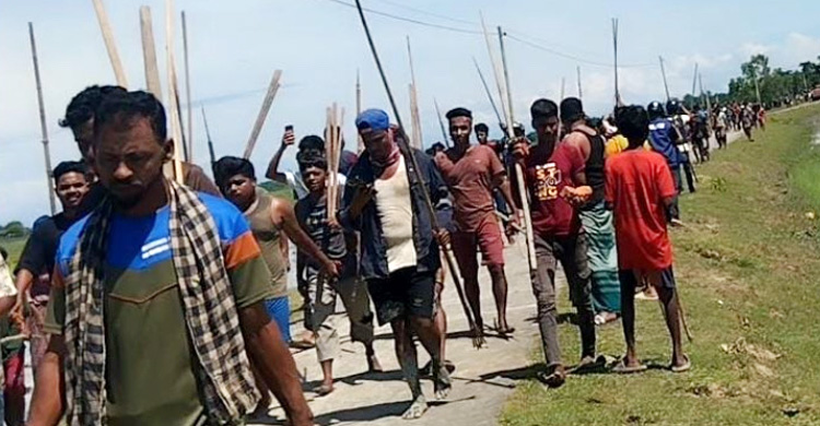 মাইকে ঘোষণা দিয়ে দুই গ্রামবাসীর সংঘর্ষে যুবক নিহত, আহত অর্ধশতাধিক