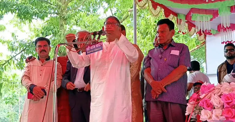 কোনো প্রতিষ্ঠান সরকারি থাকলে লস আর প্রাইভেট সেক্টরে গেলেই লাভজনক হয়