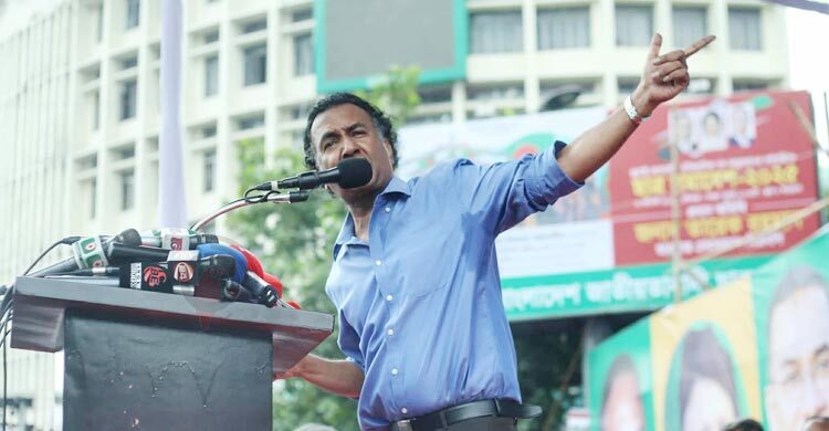 ডিম পাড়ে হাঁসে খায় বাগডাশে