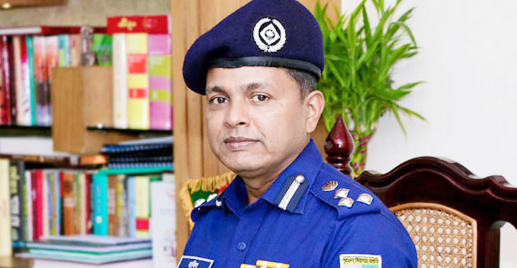 গুলি করে পরিস্থিতি নিয়ন্ত্রণের নির্দেশ দেন সাবেক ডিএমপি কমিশনার