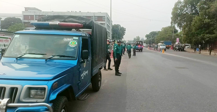 হাদির মরদেহের জন্য অপেক্ষা, কড়া নিরাপত্তা বলয়ে বিমানবন্দর