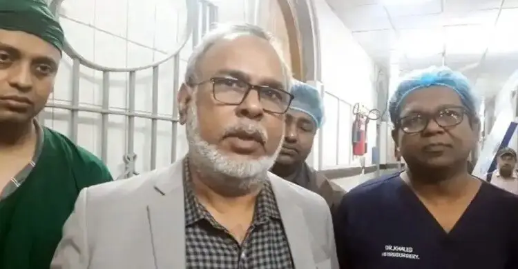 হাদির অবস্থা খুবই সংকটাপন্ন, তিনি বেঁচে আছেন: ডা. জাহিদ রায়হান