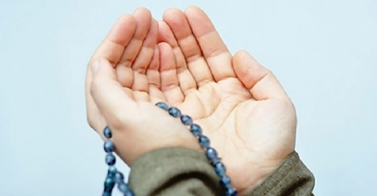 যে তিন সময়ের দোয়া আল্লাহ কবুল করেন