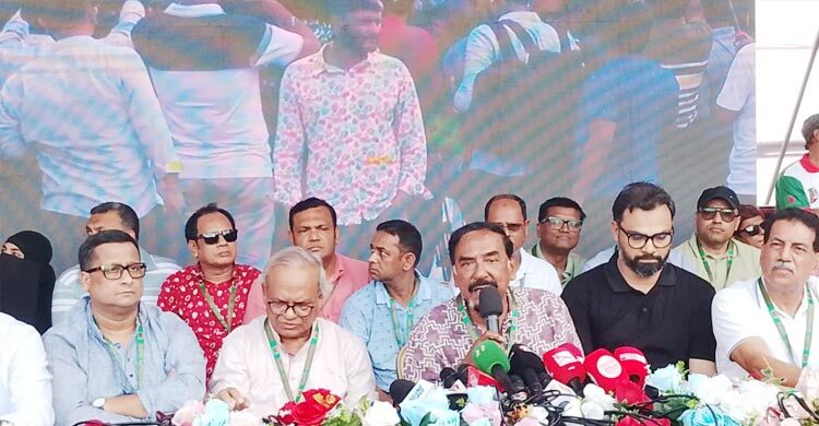 শেখ হাসিনা ক্রীড়াঙ্গনকেও কলুষিত করেছে: হাফিজ