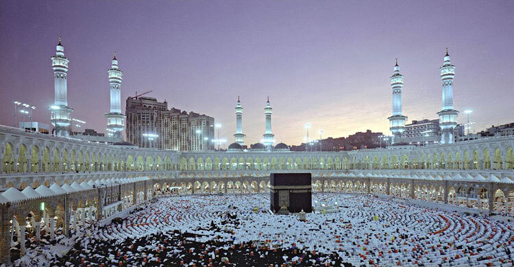 Govt urges Bangladeshis in Saudi to avoid Hajj without permit