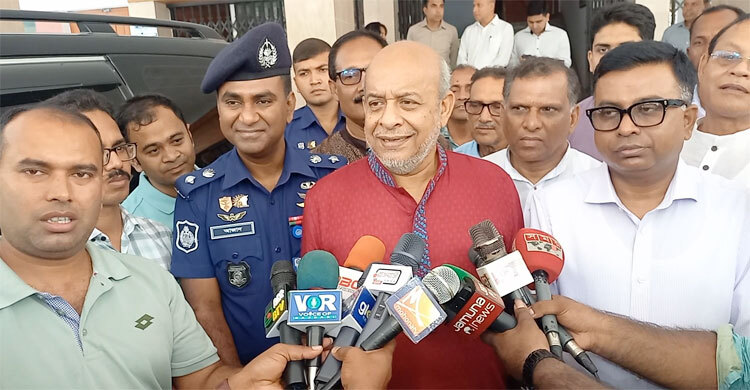 এবার যাত্রীদের কোনো অভিযোগ নেই: রেলমন্ত্রী