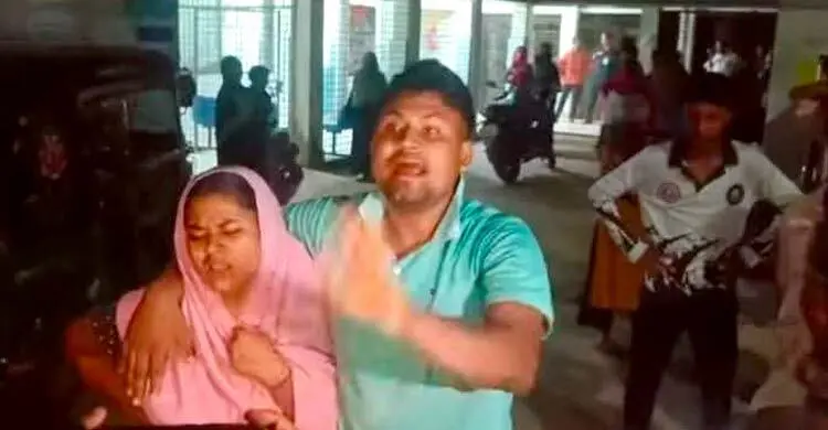 বিএনপি-ছাত্রদল নেতাদের হামলায় নিহত সেই মায়ের দাফন সম্পন্ন
