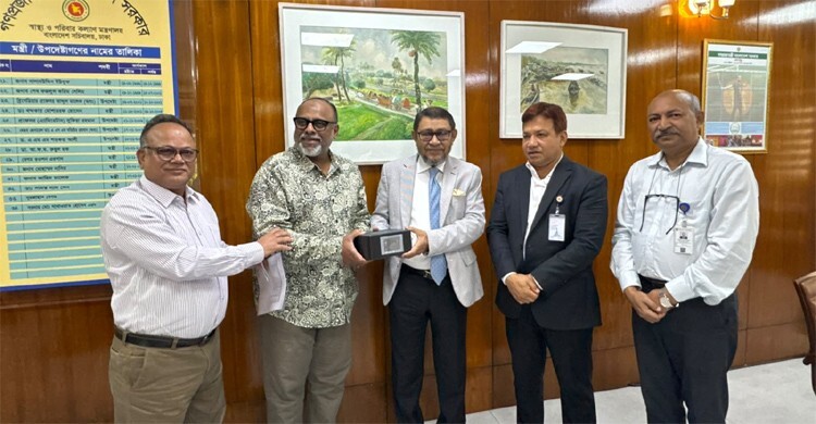 হাম মোকাবিলায় ৪ কোটি টাকার চিকিৎসা সরঞ্জাম দিলো কানাডীয় প্রত