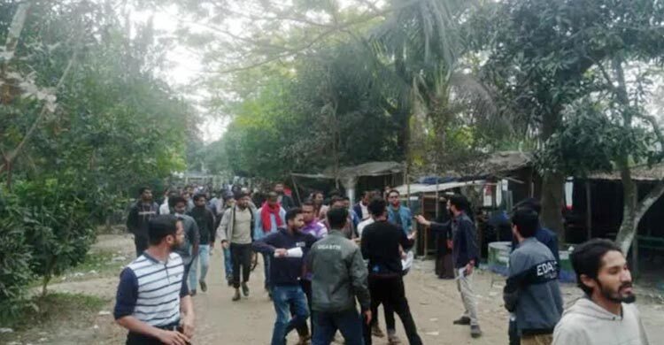 মামলায় আসামি ৩৩ জন, দুদিনেও গ্রেফতার হয়নি কেউ