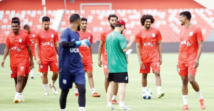 বাংলাদেশ ফুটবল দলের কোচ হতে পৌনে তিনশ আবেদন, আছেন ক্যাবরেরাও