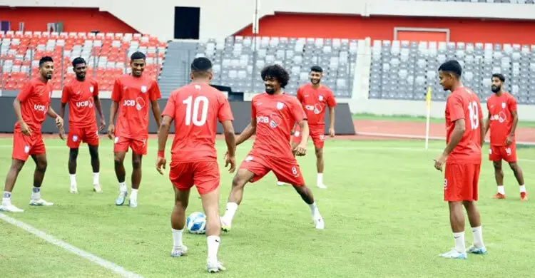 কম্বোডিয়া-পূর্ব তিমুর নয়, হামজাদের প্রীতি ম্যাচ ভিয়েতনামের সঙ্গে