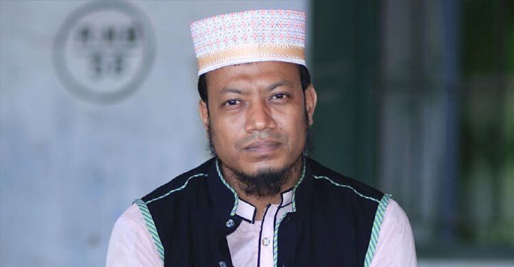 মুফতি আমির হামজার অফিসিয়াল ফেসবুক পেজ সরিয়ে দিলো মেটা