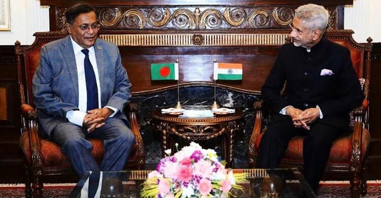 Dhaka, New Delhi to work together to solve Rohingya crisis: Hasan