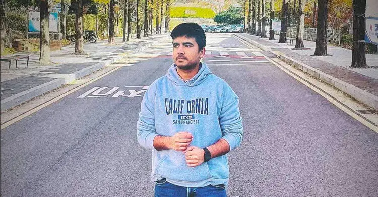 স্টুডেন্ট ভিসায় দক্ষিণ কোরিয়া, সড়কে থেমে গেলো হাসিবুরের প্রাণ
