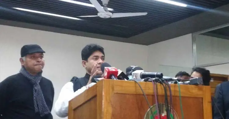 ঢাকা-৭: ভোট বন্ধের দাবি নিয়ে ইসিতে মানিক