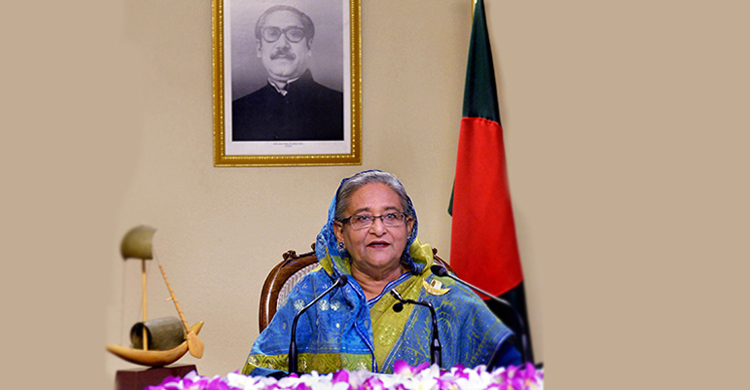 প্রধানমন্ত্রীর সংবাদ সম্মেলন শুরু