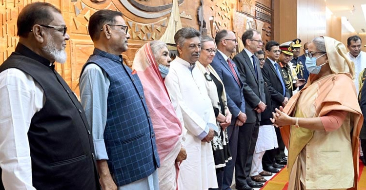 PM leaves for tri-nation tour