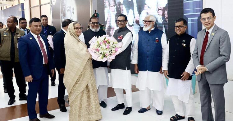 PM returns home ending tour to USA, UK