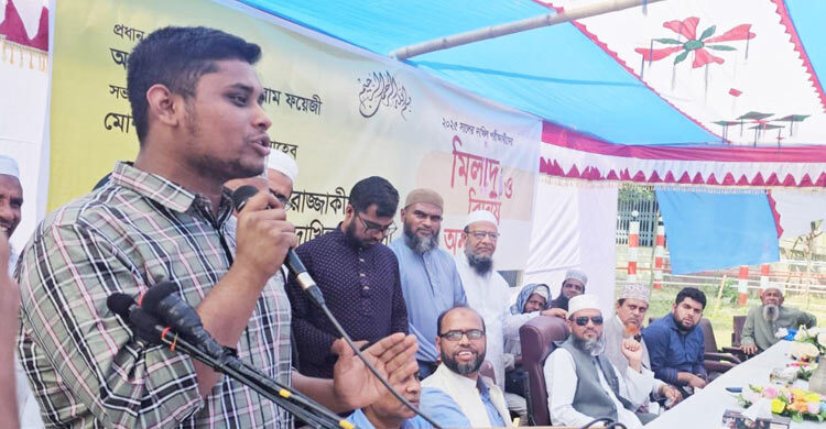 স্বরাষ্ট্র উপদেষ্টার পদত্যাগের আন্দোলনে আমাদের সংহতি রয়েছে