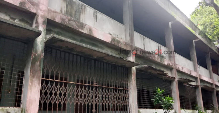 হোস্টেল ভোগান্তিতে চট্টগ্রাম নগরের সরকারি কলেজের শিক্ষার্থীরা