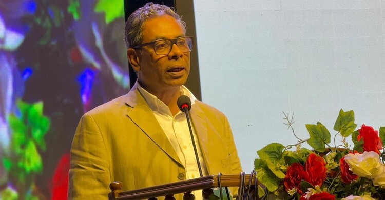 রাজনৈতিক বিবেচনায় চিকিৎসকদের ক্যারিয়ার নষ্ট করা হবে না