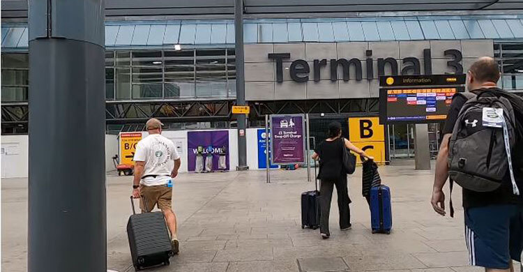 Tech glitch cancels 122 UK flights, disrupts major airports