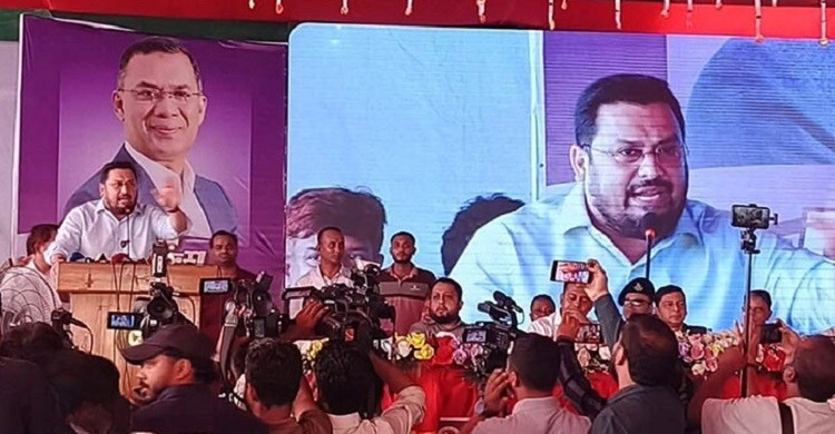 ফ্যামিলি কার্ড ও কৃষক কার্ডের মাধ্যমে সুবিধাবঞ্চিত মানুষের পাশে সরকার 