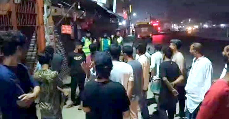 টঙ্গীতে ছিনতাইকারীদের ছুরিকাঘাতে শিক্ষার্থী নিহত