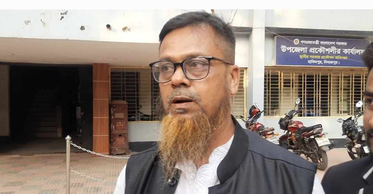 ১ মিনিটের জন্য নির্বাচনী ট্রেন মিস করলেন মোফাজ্জল