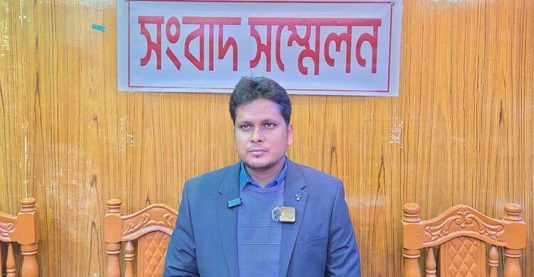 ডিসির ধান কাটার দক্ষতা আছে কিন্তু সুষ্ঠু নির্বাচন করা সম্ভব নয়