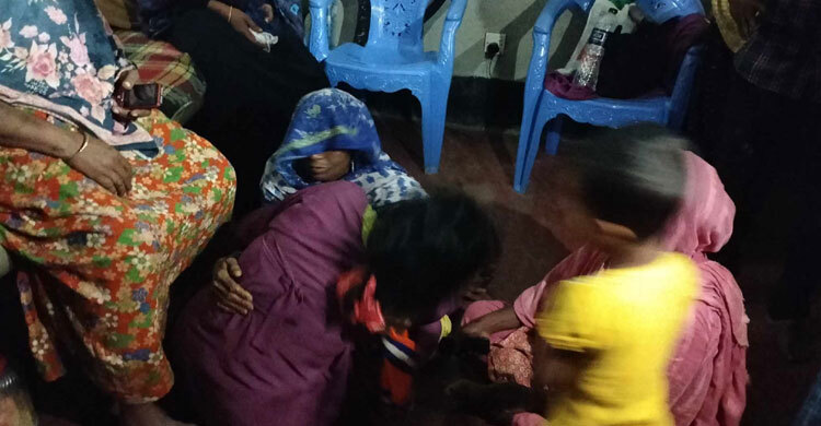 ডাল কাটার জেরে বৃদ্ধ দম্পতিকে পিটিয়ে হত্যা