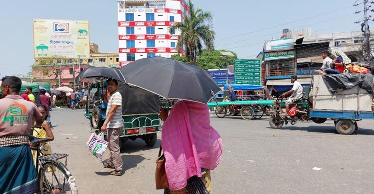 চুয়াডাঙ্গায় ফের তীব্র তাপপ্রবাহ, তাপমাত্রা ছুঁলো ৪০ ডিগ্রি