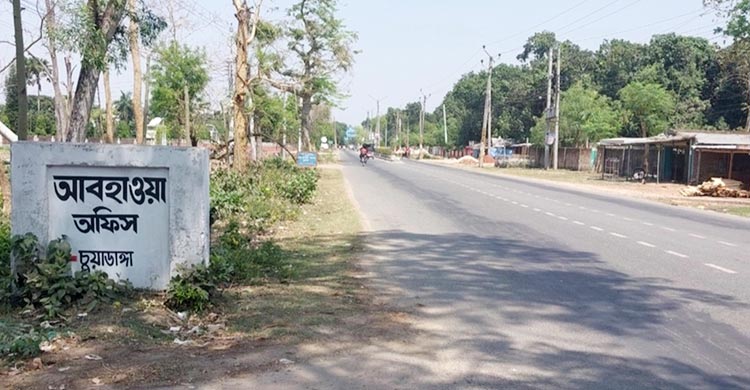 চুয়াডাঙ্গায় ফের তীব্র তাপপ্রবাহ, তাপমাত্রা ছুঁলো ৪০ ডিগ্রি