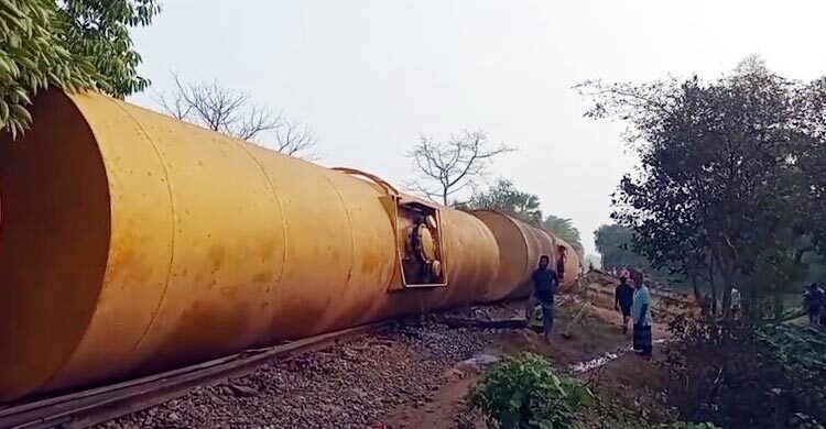 হবিগঞ্জে ট্রেন দুর্ঘটনা: কারণ খুঁজতে ৫ সদস্যের তদন্ত কমিটি