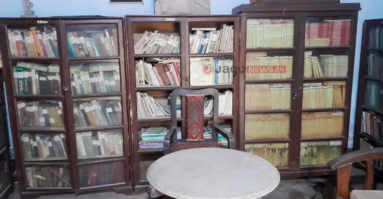 ৫৫ বছর আগেই চবিতে স্থানান্তর, একাত্তরে লুটপাট