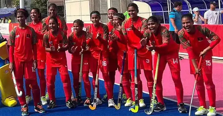 ঐতিহাসিক সফরে মঙ্গলবার ইন্দোনেশিয়া যাচ্ছে হকির মেয়েরা