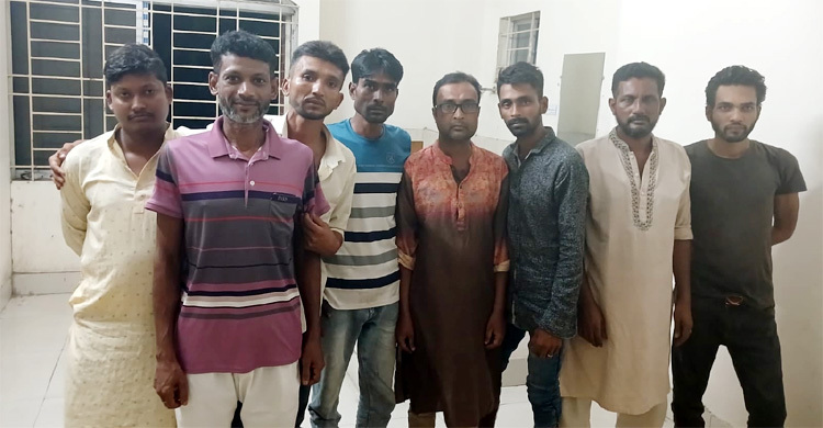 চিকিৎসককে মারধর, স্বেচ্ছাসেবক দল নেতাসহ গ্রেফতার ১০