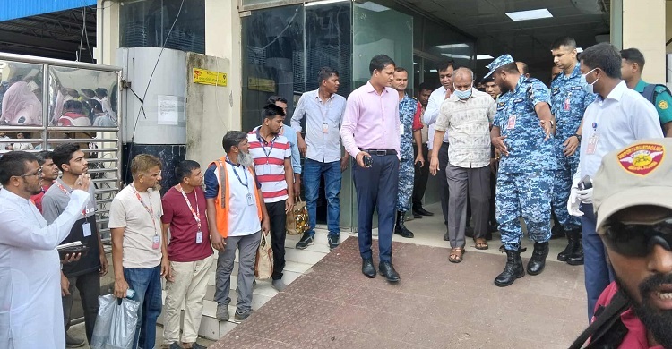 রপ্তানি কার্গো ভিলেজ পরিদর্শনে স্বরাষ্ট্র উপদেষ্টা