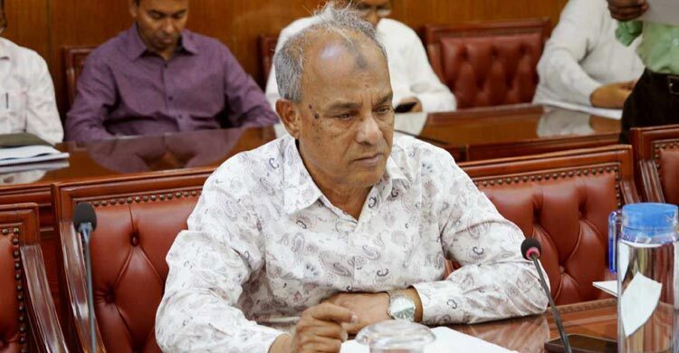 Police will no longer carry deadly weapons: Jahangir