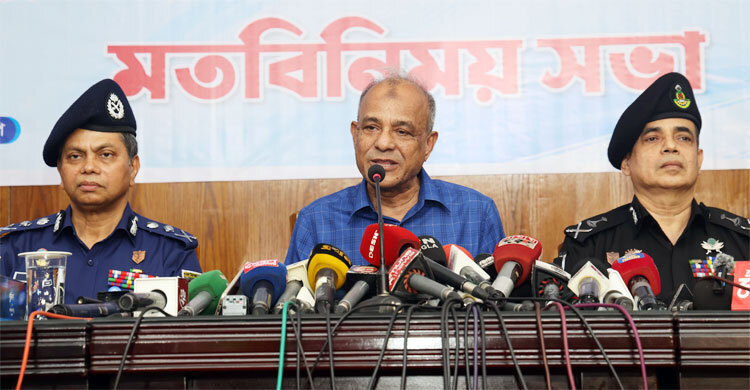 Bangladesh's ports open to all: Home adviser