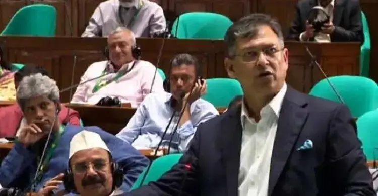 সংসদে দেওয়া বক্তব্য প্রত্যাহার করলেন স্বরাষ্ট্রমন্ত্রী