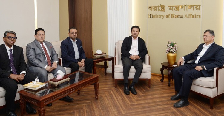 চাঁদাবাজি নির্মূল ও ১০-১৫ বছরের বাজার সিন্ডিকেট ভেঙে দিতে কাজ চলছে