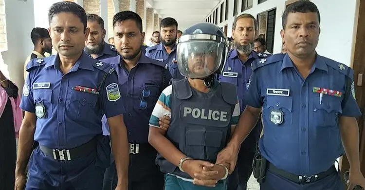 এবার প্রতারণা মামলায় গ্রেফতার হরিদাস, কারাগারে পাঠানোর নির্দেশ