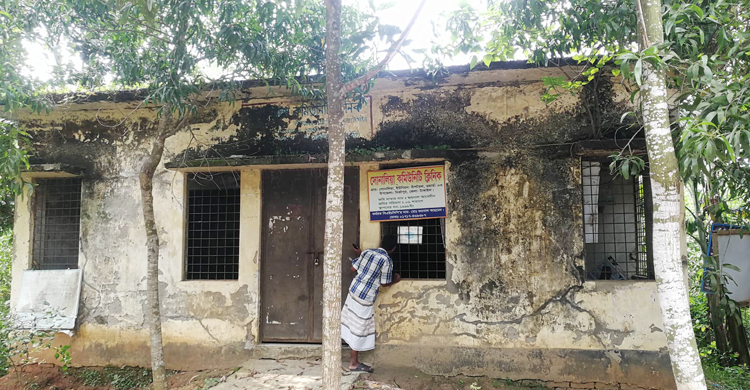 কমিউনিটি ক্লিনিকে ওষুধ সংকট, দুই মাস বেতন পান না সিএইচসিপিরা