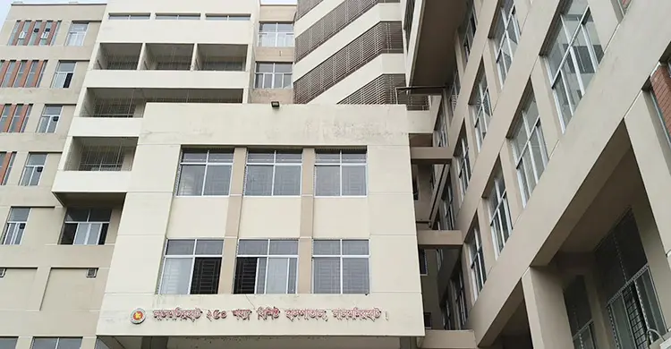 স্ট্যান্ড রিলিজের পরও ছাড়েননি দায়িত্ব, ২০ দিনে তুলেছেন ২০ লাখ টাকা