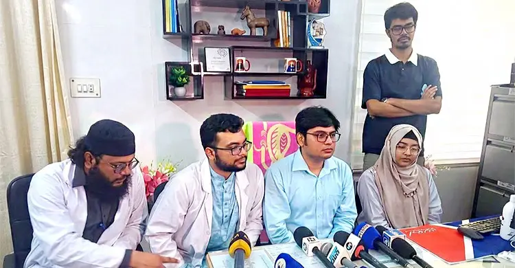 রামেক হাসপাতালে ইন্টার্ন চিকিৎসকদের কর্মবিরতি প্রত্যাহার