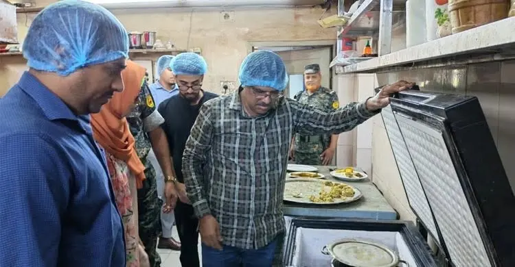 রাজারবাগের হোটেল আশরাফীকে লাখ টাকা জরিমানা