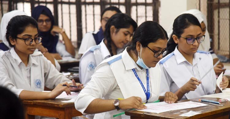 এইচএসসির ফল প্রকাশের তারিখ নিয়ে ফেসবুকে ‘গুজব’