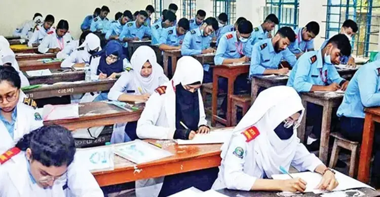 এইচএসসির চতুর্থদিনে বহিষ্কার ৯৫, অনুপস্থিত সাড়ে ৩১ হাজার শিক্ষার্থী